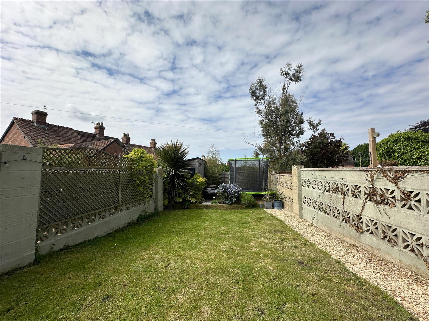 Malmesbury Road, 